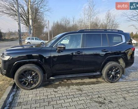 Чорний Тойота Ленд Крузер, об'ємом двигуна 3.3 л та пробігом 97 тис. км за 81651 $, фото 4 на Automoto.ua