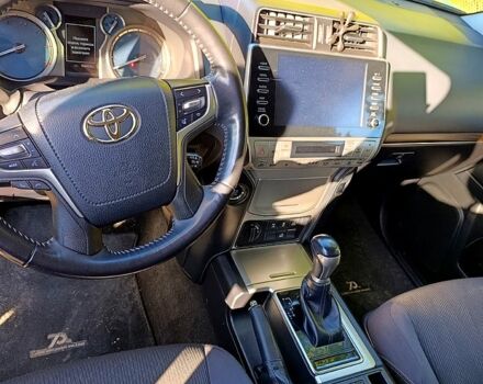 Черный Тойота Ленд Крузер, объемом двигателя 4 л и пробегом 44 тыс. км за 50000 $, фото 2 на Automoto.ua