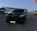 Черный Тойота Ленд Крузер, объемом двигателя 3.35 л и пробегом 55 тыс. км за 87000 $, фото 1 на Automoto.ua