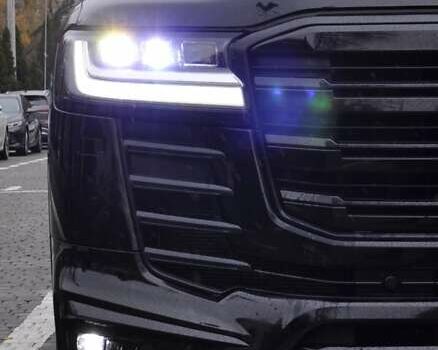 Черный Тойота Ленд Крузер, объемом двигателя 3.3 л и пробегом 28 тыс. км за 89900 $, фото 14 на Automoto.ua