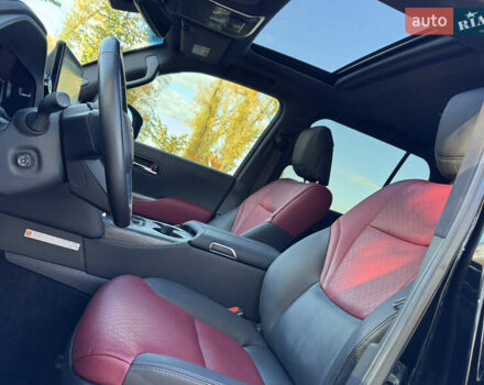 Черный Тойота Ленд Крузер, объемом двигателя 3.35 л и пробегом 24 тыс. км за 83700 $, фото 18 на Automoto.ua