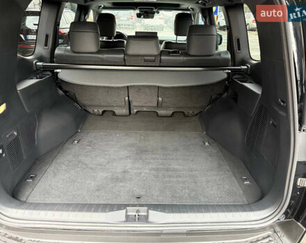 Черный Тойота Ленд Крузер, объемом двигателя 3.45 л и пробегом 65 тыс. км за 72500 $, фото 22 на Automoto.ua