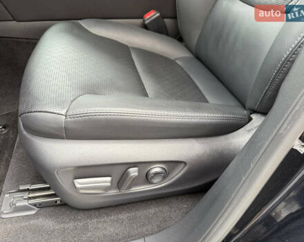 Черный Тойота Ленд Крузер, объемом двигателя 3.45 л и пробегом 65 тыс. км за 72500 $, фото 51 на Automoto.ua