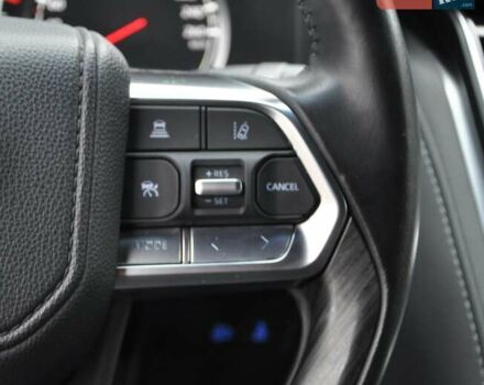 Черный Тойота Ленд Крузер, объемом двигателя 3.3 л и пробегом 28 тыс. км за 89900 $, фото 38 на Automoto.ua