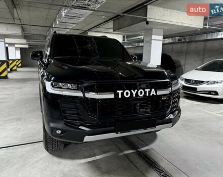 Черный Тойота Ленд Крузер, объемом двигателя 3.35 л и пробегом 13 тыс. км за 87000 $, фото 18 на Automoto.ua