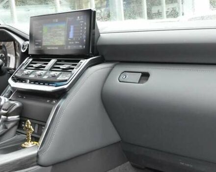 Черный Тойота Ленд Крузер, объемом двигателя 3.3 л и пробегом 28 тыс. км за 89900 $, фото 25 на Automoto.ua