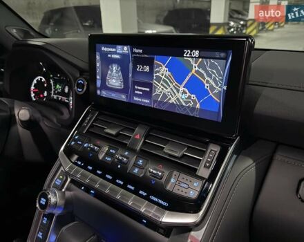 Черный Тойота Ленд Крузер, объемом двигателя 3.35 л и пробегом 13 тыс. км за 87000 $, фото 37 на Automoto.ua