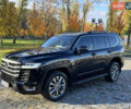 Черный Тойота Ленд Крузер, объемом двигателя 3.35 л и пробегом 24 тыс. км за 83700 $, фото 1 на Automoto.ua
