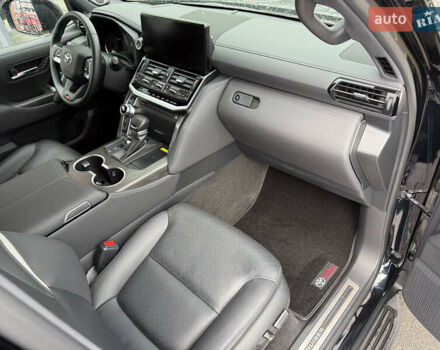 Черный Тойота Ленд Крузер, объемом двигателя 3.45 л и пробегом 65 тыс. км за 72500 $, фото 46 на Automoto.ua