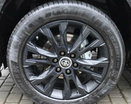 Черный Тойота Ленд Крузер, объемом двигателя 3.3 л и пробегом 28 тыс. км за 89900 $, фото 16 на Automoto.ua