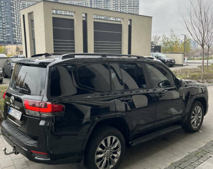 Черный Тойота Ленд Крузер, объемом двигателя 3.35 л и пробегом 79 тыс. км за 88499 $, фото 7 на Automoto.ua