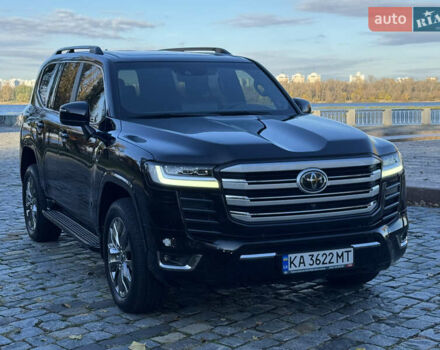 Черный Тойота Ленд Крузер, объемом двигателя 3.35 л и пробегом 24 тыс. км за 83700 $, фото 16 на Automoto.ua