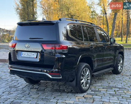 Черный Тойота Ленд Крузер, объемом двигателя 3.35 л и пробегом 24 тыс. км за 83700 $, фото 14 на Automoto.ua