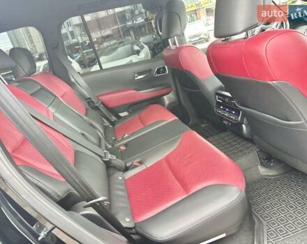 Черный Тойота Ленд Крузер, объемом двигателя 3.35 л и пробегом 19 тыс. км за 88700 $, фото 27 на Automoto.ua