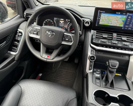 Черный Тойота Ленд Крузер, объемом двигателя 3.45 л и пробегом 65 тыс. км за 72500 $, фото 48 на Automoto.ua