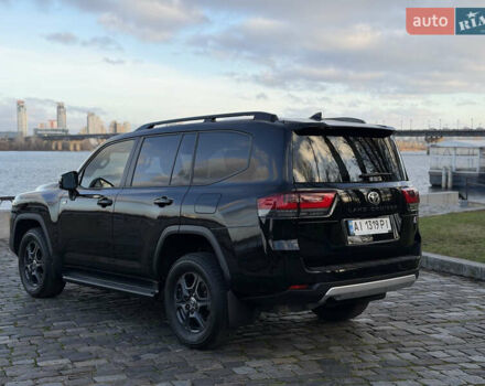 Черный Тойота Ленд Крузер, объемом двигателя 3.45 л и пробегом 65 тыс. км за 72500 $, фото 17 на Automoto.ua