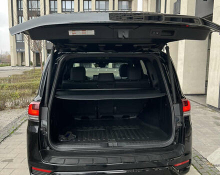 Черный Тойота Ленд Крузер, объемом двигателя 3.35 л и пробегом 79 тыс. км за 88499 $, фото 14 на Automoto.ua