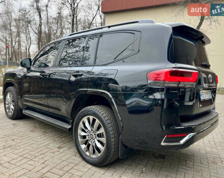 Чорний Тойота Ленд Крузер, об'ємом двигуна 3.3 л та пробігом 7 тис. км за 98500 $, фото 19 на Automoto.ua