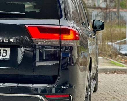 Чорний Тойота Ленд Крузер, об'ємом двигуна 3.3 л та пробігом 7 тис. км за 98500 $, фото 15 на Automoto.ua