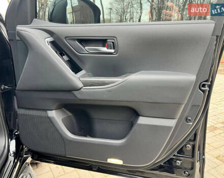 Чорний Тойота Ленд Крузер, об'ємом двигуна 3.3 л та пробігом 7 тис. км за 98500 $, фото 38 на Automoto.ua