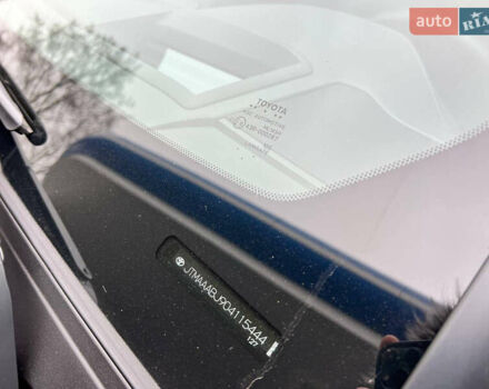 Чорний Тойота Ленд Крузер, об'ємом двигуна 3.3 л та пробігом 7 тис. км за 98500 $, фото 11 на Automoto.ua