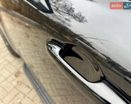 Чорний Тойота Ленд Крузер, об'ємом двигуна 3.3 л та пробігом 7 тис. км за 98500 $, фото 20 на Automoto.ua