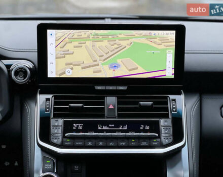 Чорний Тойота Ленд Крузер, об'ємом двигуна 3.3 л та пробігом 7 тис. км за 98500 $, фото 36 на Automoto.ua