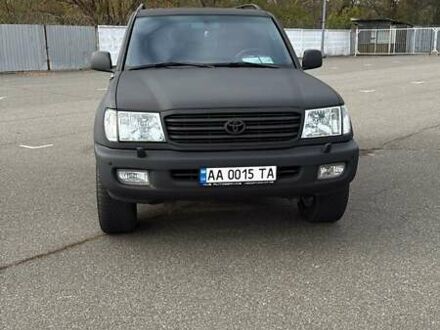 Черный Тойота Ленд Крузер, объемом двигателя 4.7 л и пробегом 470 тыс. км за 14500 $, фото 1 на Automoto.ua