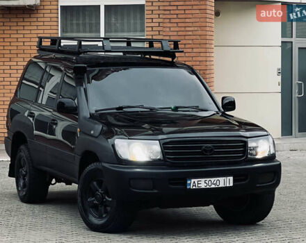 Черный Тойота Ленд Крузер, объемом двигателя 4.66 л и пробегом 521 тыс. км за 7999 $, фото 1 на Automoto.ua