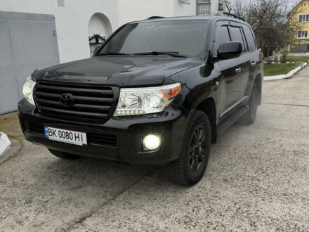 Черный Тойота Ленд Крузер, объемом двигателя 4.66 л и пробегом 355 тыс. км за 23499 $, фото 1 на Automoto.ua