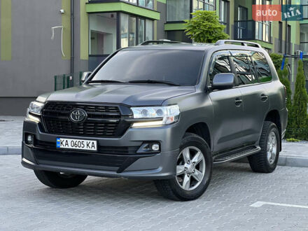 Черный Тойота Ленд Крузер, объемом двигателя 4.66 л и пробегом 310 тыс. км за 23900 $, фото 1 на Automoto.ua