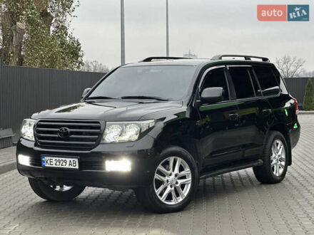 Черный Тойота Ленд Крузер, объемом двигателя 4.66 л и пробегом 312 тыс. км за 21999 $, фото 1 на Automoto.ua