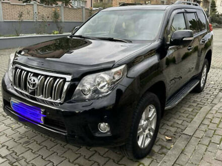 Черный Тойота Ленд Крузер, объемом двигателя 4 л и пробегом 272 тыс. км за 25000 $, фото 1 на Automoto.ua