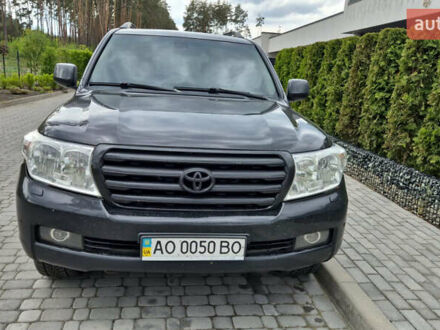 Черный Тойота Ленд Крузер, объемом двигателя 4.46 л и пробегом 294 тыс. км за 30000 $, фото 1 на Automoto.ua