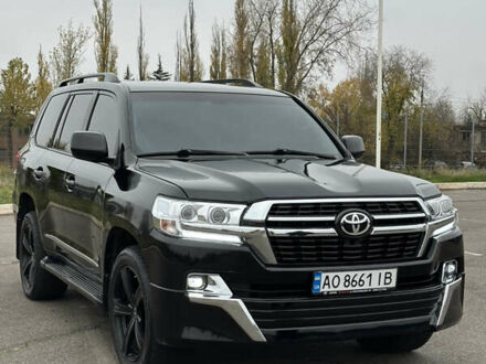 Черный Тойота Ленд Крузер, объемом двигателя 4.46 л и пробегом 300 тыс. км за 31999 $, фото 1 на Automoto.ua