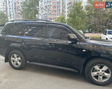 Черный Тойота Ленд Крузер, объемом двигателя 4.46 л и пробегом 262 тыс. км за 23700 $, фото 1 на Automoto.ua