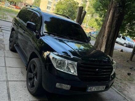 Чорний Тойота Ленд Крузер, об'ємом двигуна 4.67 л та пробігом 290 тис. км за 25300 $, фото 1 на Automoto.ua