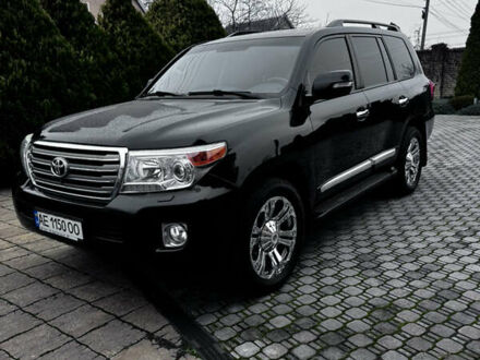 Черный Тойота Ленд Крузер, объемом двигателя 4.46 л и пробегом 260 тыс. км за 38000 $, фото 1 на Automoto.ua