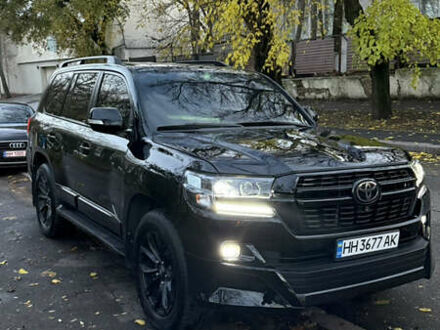 Черный Тойота Ленд Крузер, объемом двигателя 4.5 л и пробегом 270 тыс. км за 35000 $, фото 1 на Automoto.ua
