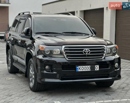 Черный Тойота Ленд Крузер, объемом двигателя 4.46 л и пробегом 237 тыс. км за 29400 $, фото 1 на Automoto.ua