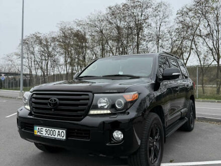 Черный Тойота Ленд Крузер, объемом двигателя 4.46 л и пробегом 160 тыс. км за 39700 $, фото 1 на Automoto.ua