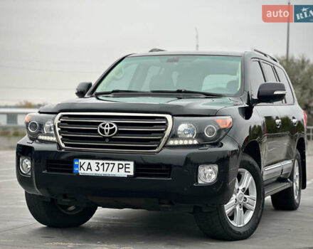 Черный Тойота Ленд Крузер, объемом двигателя 4.46 л и пробегом 350 тыс. км за 34800 $, фото 1 на Automoto.ua