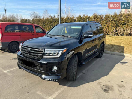 Тойота Ленд Крузер 2015 в Киеве на Automoto.ua Черный Тойота Ленд Крузер, объемом двигателя 4.5 л и пробегом 114 тыс. км за 44444 $, фото 1 на Automoto.ua