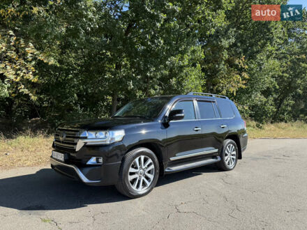 Тойота Ленд Крузер 2016 в Киеве на Automoto.ua Черный Тойота Ленд Крузер, объемом двигателя 4.46 л и пробегом 321 тыс. км за 51500 $, фото 1 на Automoto.ua