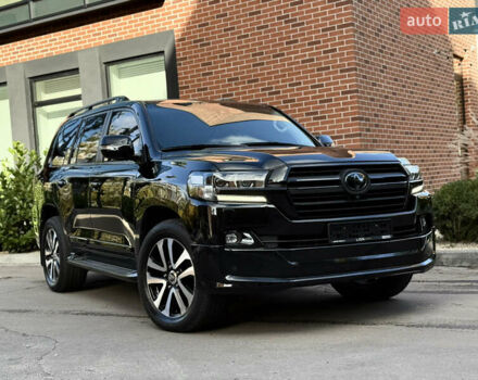Тойота Ленд Крузер 2016 в Львове на Automoto.ua Черный Тойота Ленд Крузер, объемом двигателя 4.46 л и пробегом 225 тыс. км за 55500 $, фото 1 на Automoto.ua