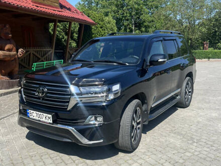 Тойота Ленд Крузер 2017 в Жидачов на Automoto.ua Черный Тойота Ленд Крузер, объемом двигателя 4.46 л и пробегом 200 тыс. км за 55000 $, фото 1 на Automoto.ua