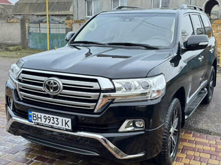 Черный Тойота Ленд Крузер, объемом двигателя 4.46 л и пробегом 112 тыс. км за 57000 $, фото 1 на Automoto.ua