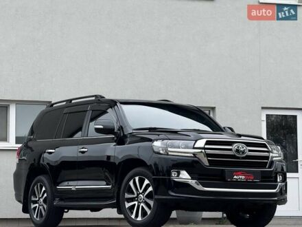 Тойота Ленд Крузер 2019 у Луцьку на Automoto.ua Чорний Тойота Ленд Крузер, об'ємом двигуна 4.46 л та пробігом 194 тис. км за 57499 $, фото 1 на Automoto.ua