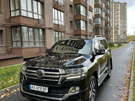 Черный Тойота Ленд Крузер, объемом двигателя 4.46 л и пробегом 167 тыс. км за 69000 $, фото 1 на Automoto.ua