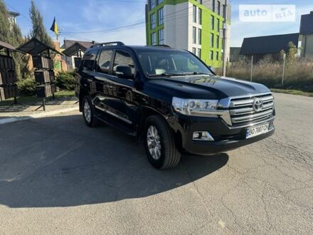 Тойота Ленд Крузер 2019 в Тернополе на Automoto.ua Черный Тойота Ленд Крузер, объемом двигателя 4.46 л и пробегом 140 тыс. км за 57500 $, фото 1 на Automoto.ua
